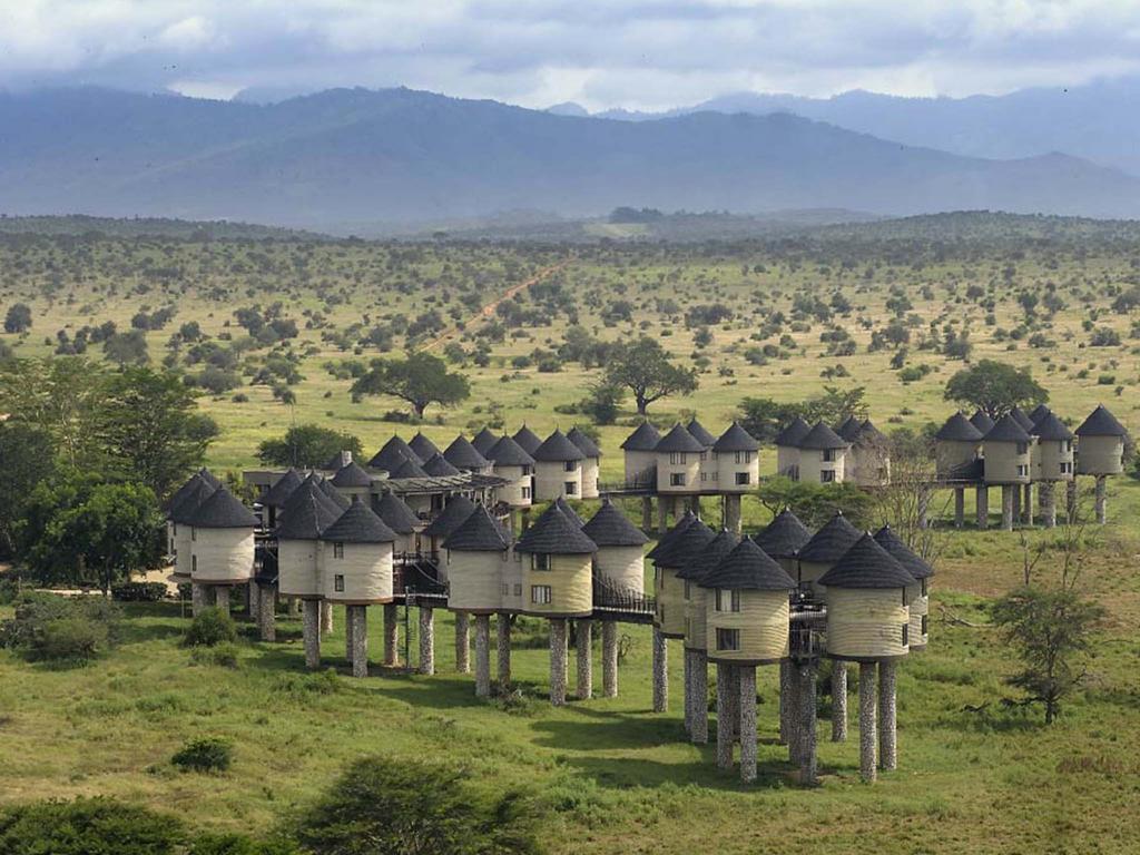 Salt Lick Safari Lodge Tsavo Exterior photo