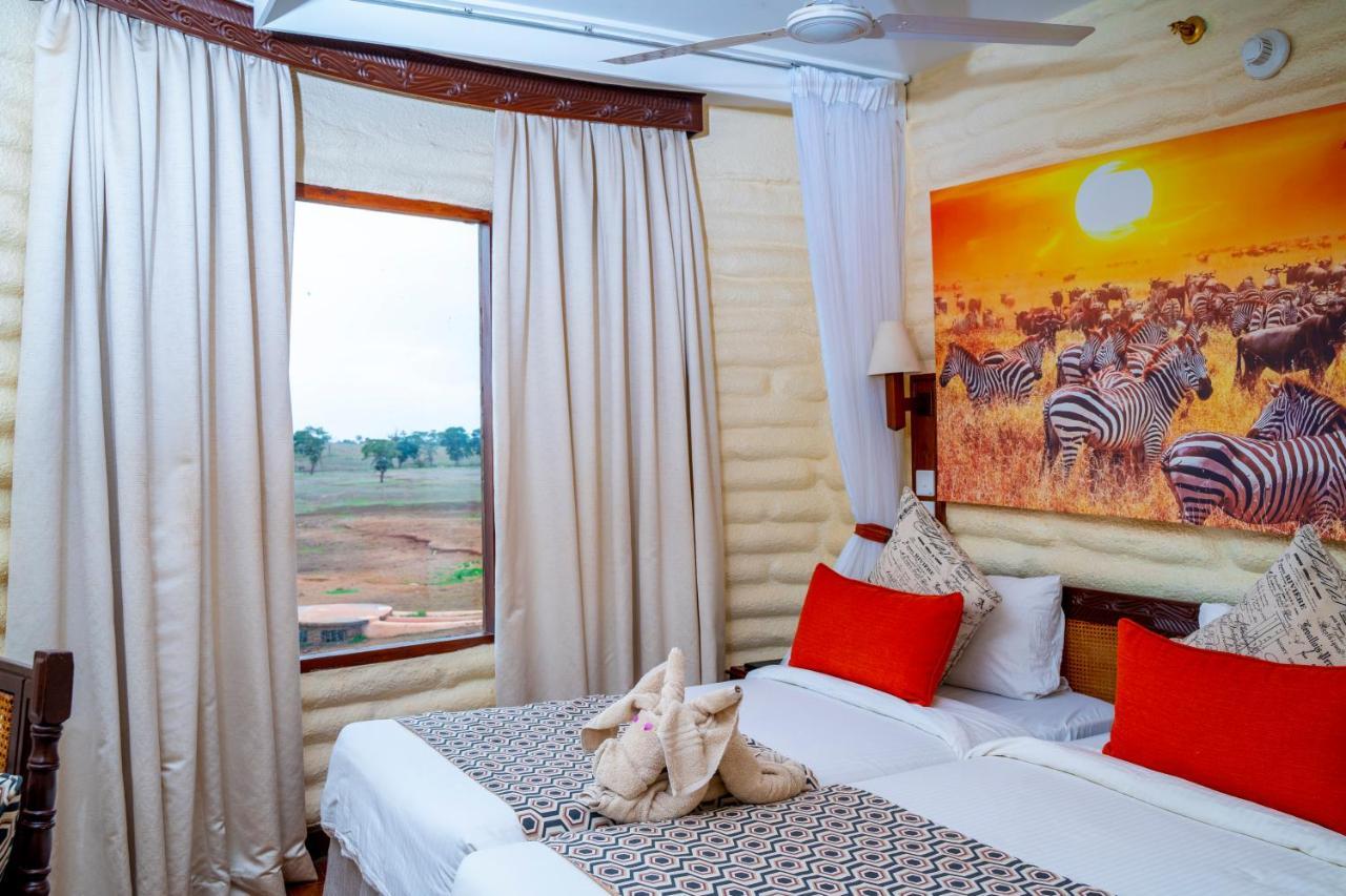 Salt Lick Safari Lodge Tsavo Exterior photo