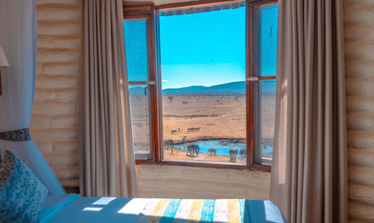 Salt Lick Safari Lodge Tsavo Exterior photo