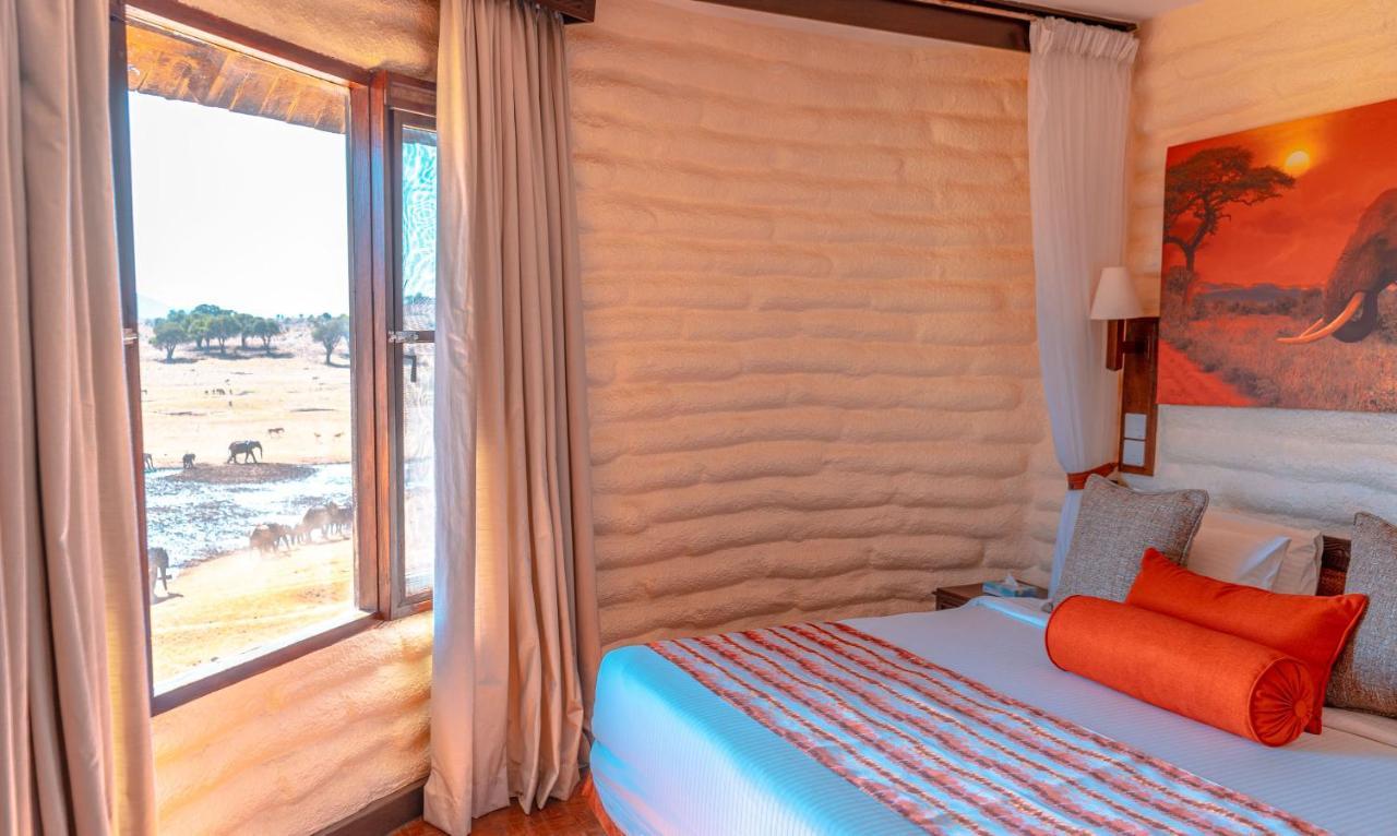 Salt Lick Safari Lodge Tsavo Exterior photo