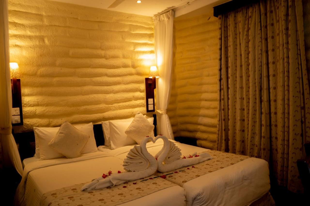 Salt Lick Safari Lodge Tsavo Exterior photo