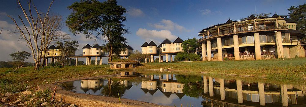 Salt Lick Safari Lodge Tsavo Exterior photo